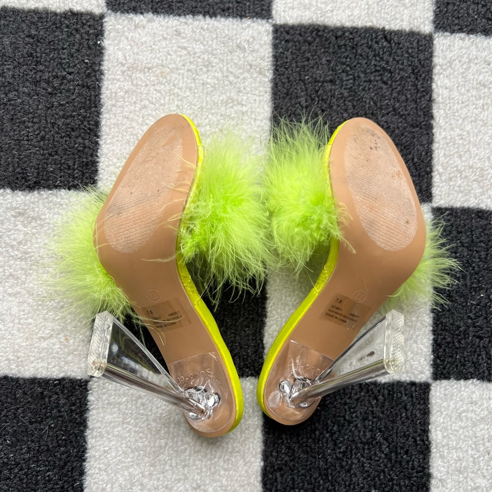 SOLD ON DEPOP Vintage Boudoir Style Feather Heels - Picture 7 of 8